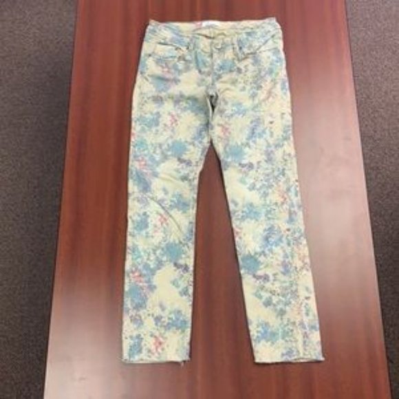 Promos - Picture 5 of 7